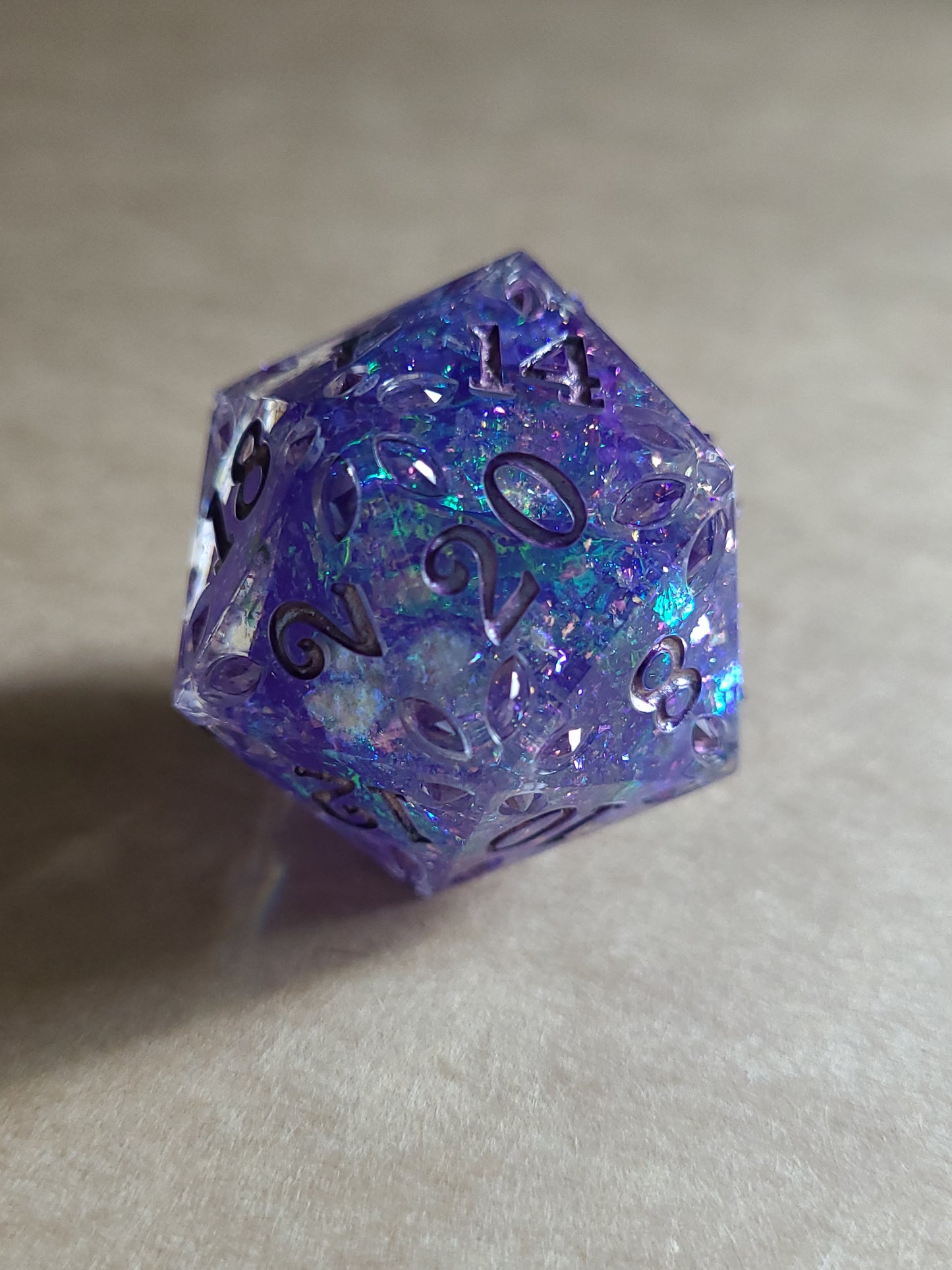 Gemburst: Arcane Aurora D20, 28mm