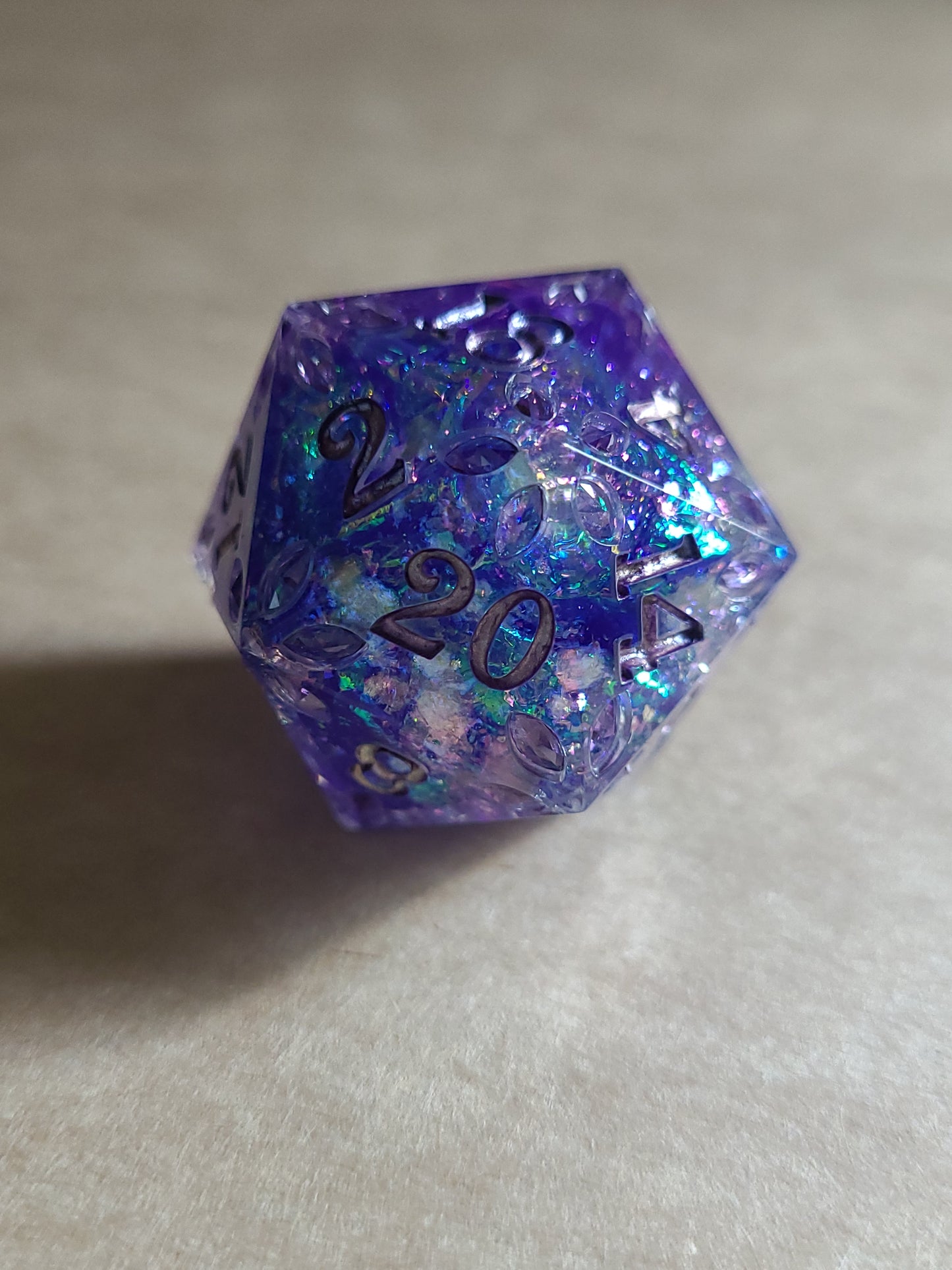 Gemburst: Arcane Aurora D20, 28mm