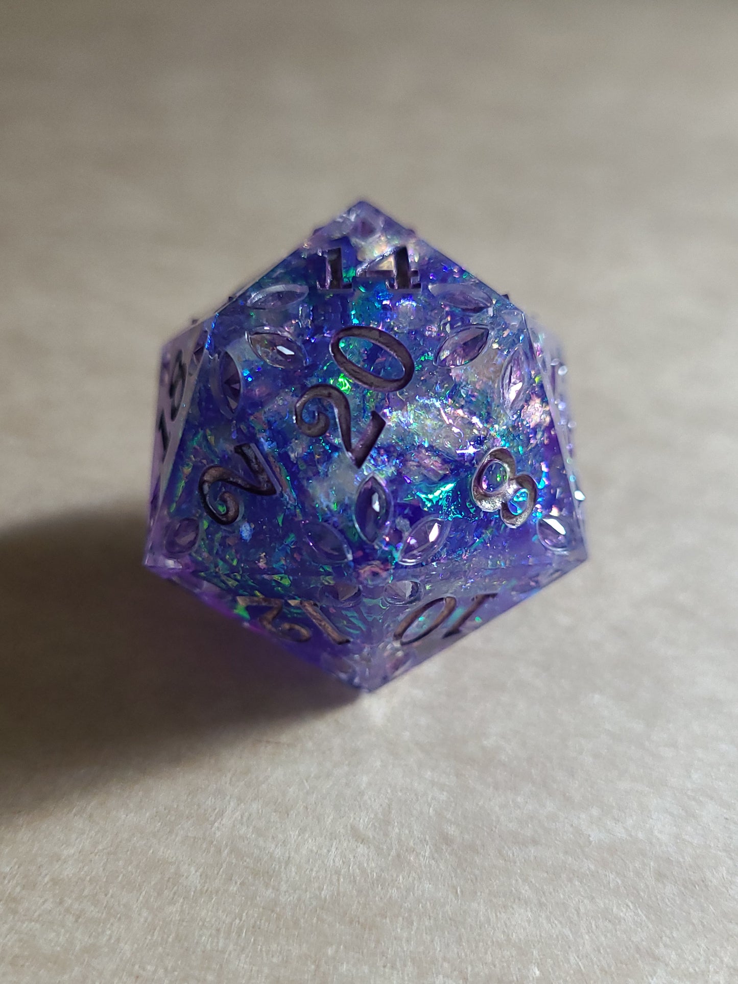 Gemburst: Arcane Aurora D20, 28mm