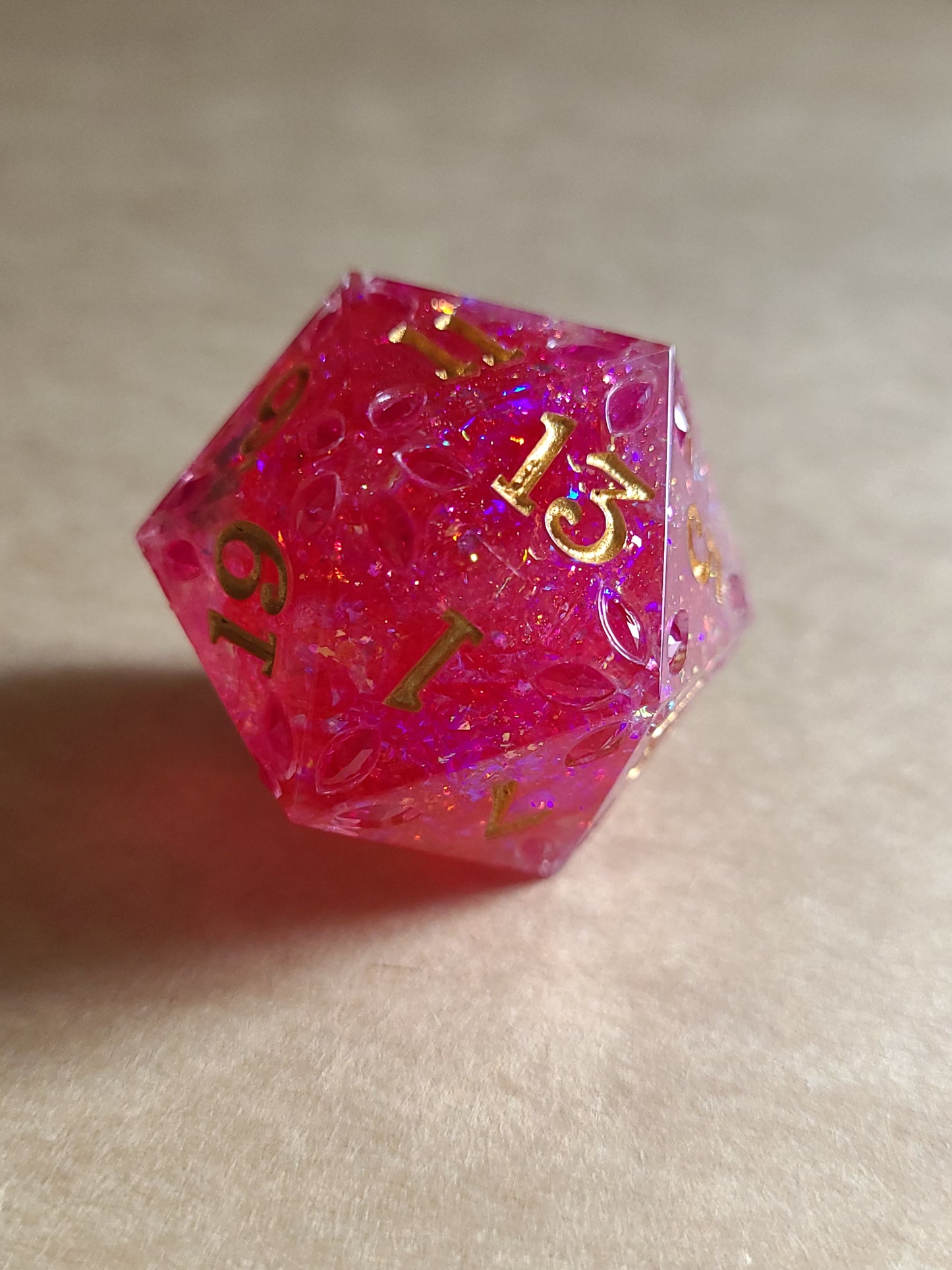 Gemburst: Desert Jewel D20, 28mm