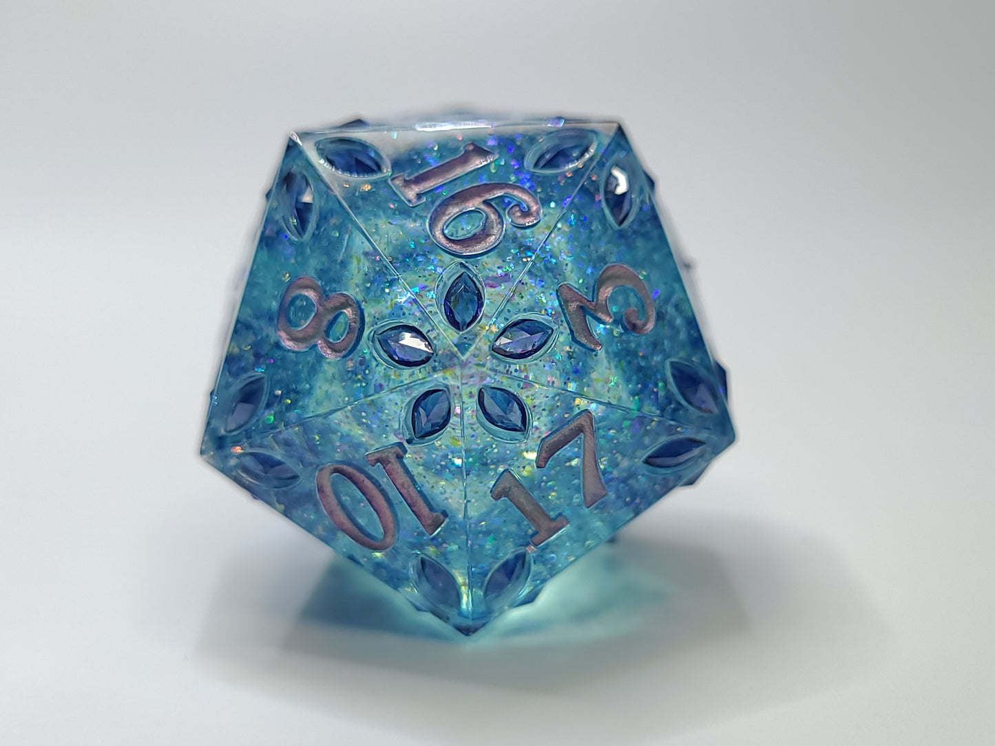 Gemburst: Blueberry D20, 28mm