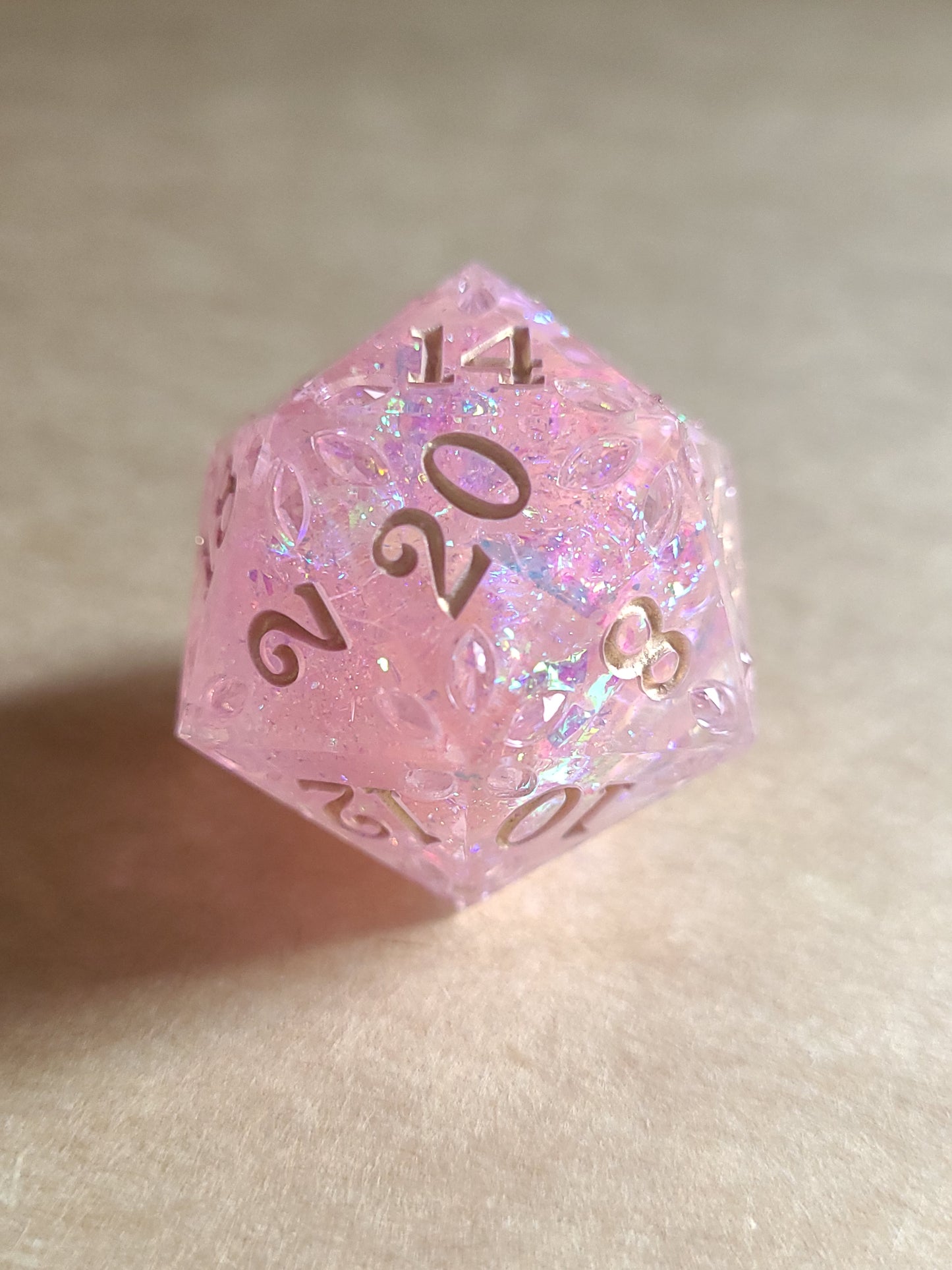 Gemburst: Feywild Quartz D20, 28mm