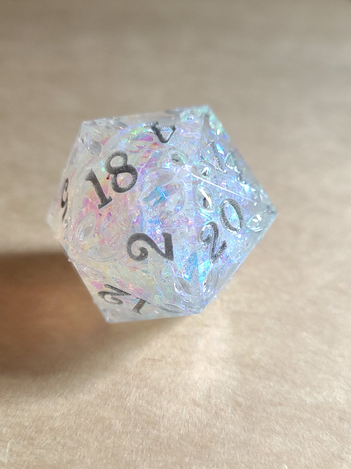 Gemburst: Celestial Starlight D20, 28mm