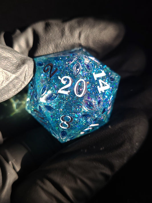 Gemburst: Blueberry D20, 28mm